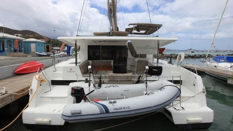 Fountaine Pajot Lucia 40