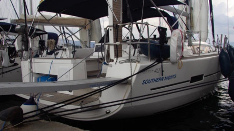 Dufour 412