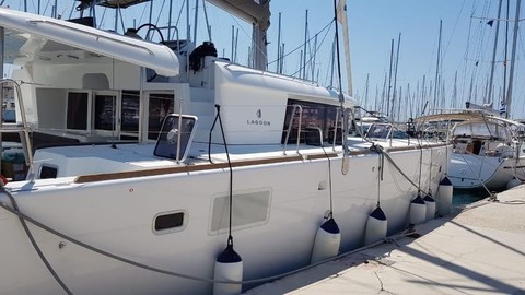 Lagoon 450 F