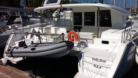 Lagoon 400 S2