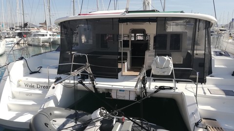 Lagoon 450 F