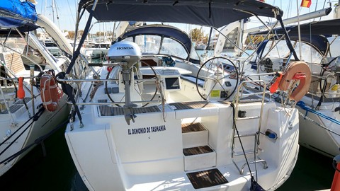 Beneteau Oceanis 43
