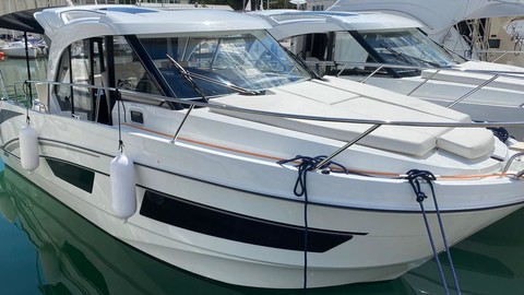 Beneteau Antares 9 OB