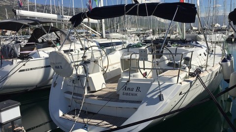 Jeanneau Sun Odyssey 49