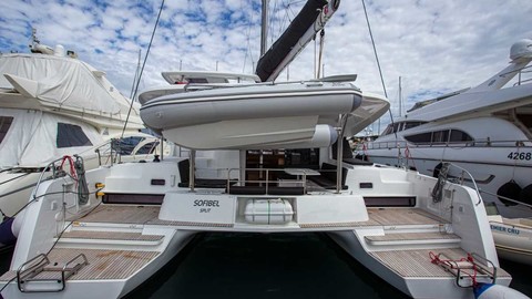 Lagoon 42