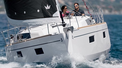 Beneteau Oceanis 38