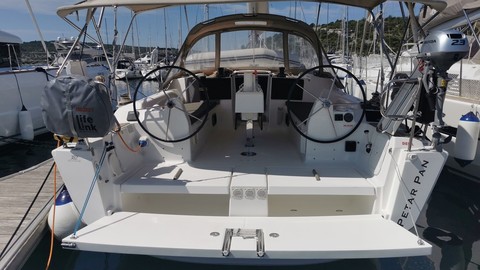 Dufour 382