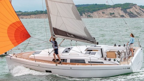 Hanse 348