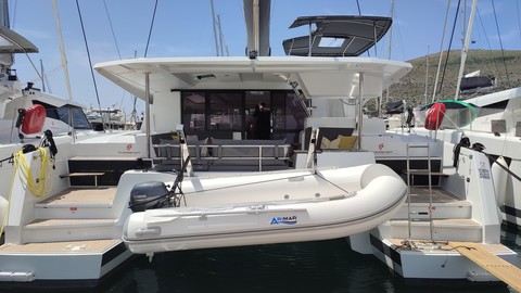 Fountaine Pajot Astréa 42