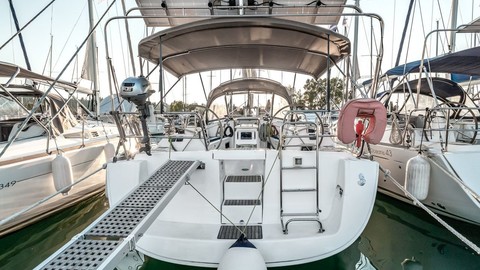 Beneteau Oceanis 40