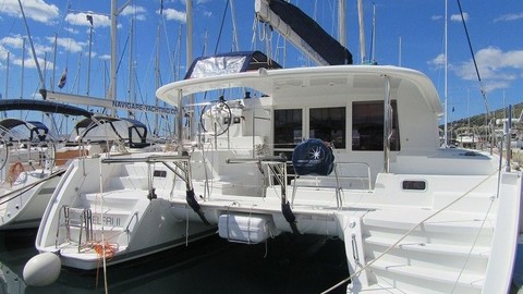 Lagoon 400 S2