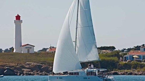 Lagoon 450 F