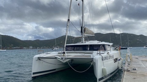 Fountaine Pajot Astréa 42