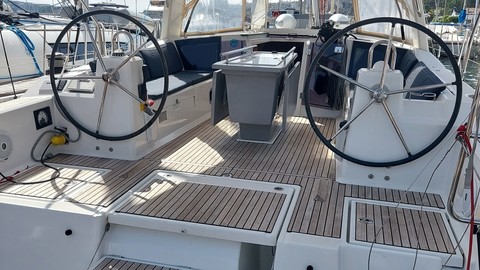 Beneteau Oceanis 41.1