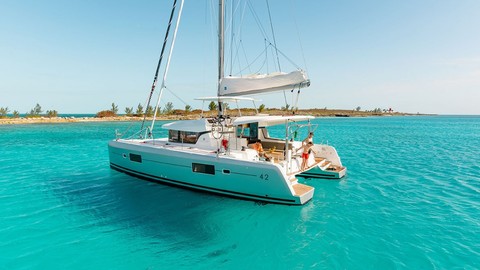 Lagoon 42
