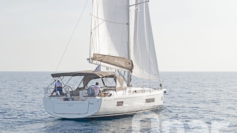 Beneteau Oceanis 51.1