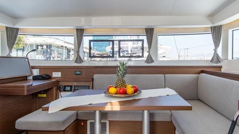 Lagoon 40