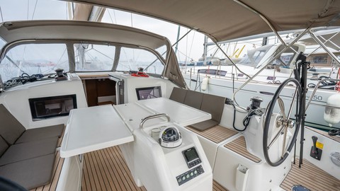 Jeanneau Sun Odyssey 410