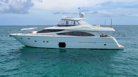 Ferretti 551 Yachts