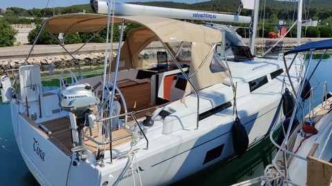 Hanse 418