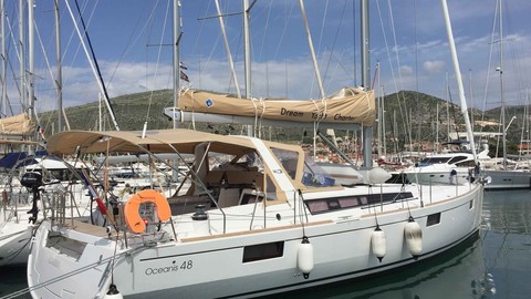 Beneteau Oceanis 48