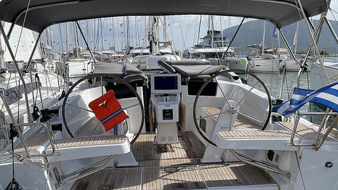 Hanse 388