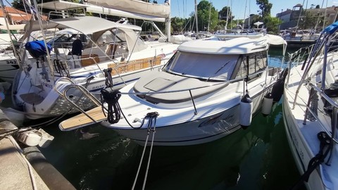 Jeanneau Merry Fisher 795