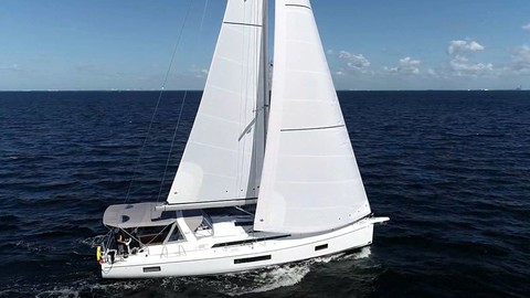 Beneteau Oceanis 51.1
