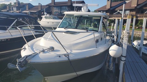 Boston Whaler 315 Conquest