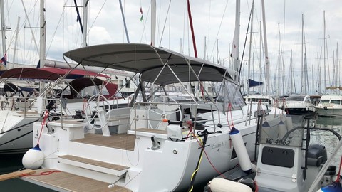 Beneteau Oceanis 51.1