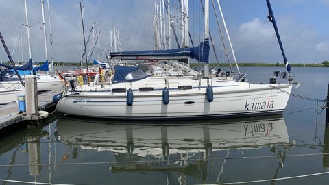 Bavaria 37 Cruiser