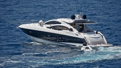 Sunseeker Predator 62
