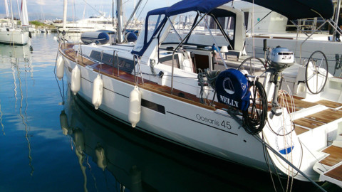Beneteau Oceanis 45