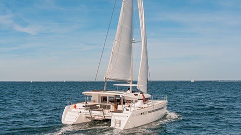 Lagoon 450