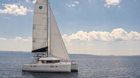 Lagoon 39
