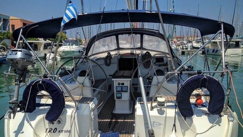 Bavaria 42 Cruiser