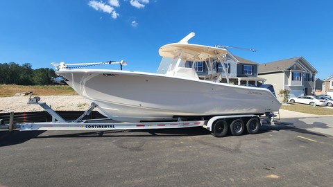 Cobia 217 center console