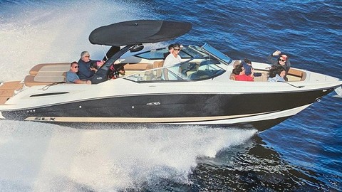 Sea Ray 270 SLX