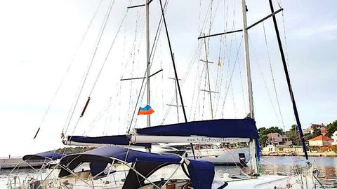 Beneteau Cyclades 43.4