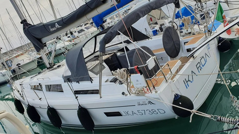 Hanse 388