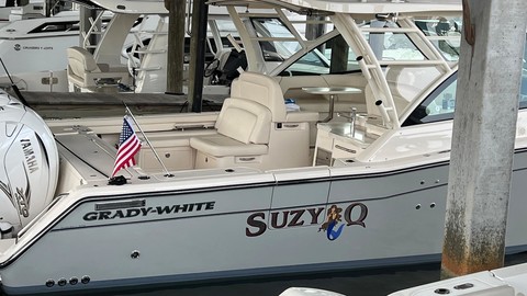 Grady-White Freedom 375