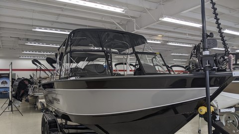 Starcraft Marine Fishmaster 210