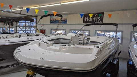Hurricane 188 sport sundeck