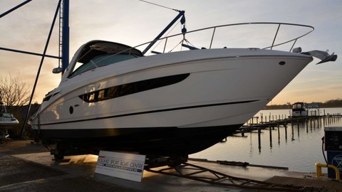 Sea Ray 350 Sundancer