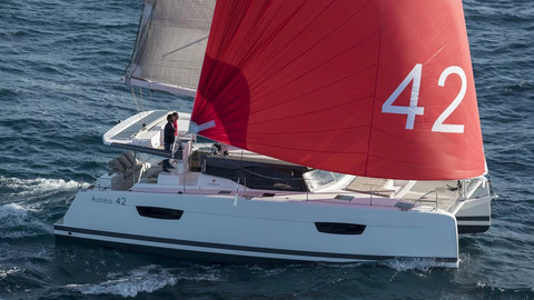 Fountaine Pajot Astréa 42