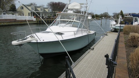 Grady-White Express 330