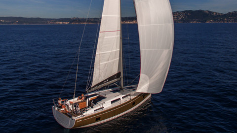 Hanse 418