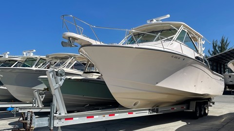 Grady-White Express 370