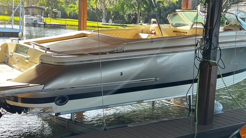 Chris-Craft Launch 27