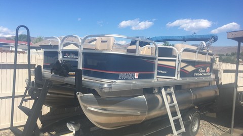 Sun Tracker Bass Buggy 16 DLX ET